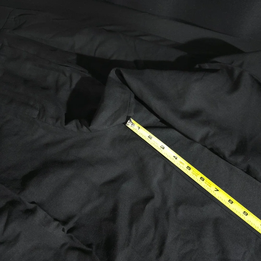 Banana Republic Relaxed Fit Mens 35 Black Pleated Straight Leg Trousers NWT